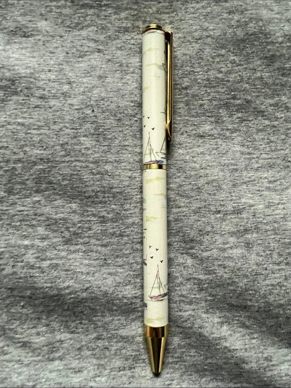 NWOT LUG~Refillable Designer White Sailboat Print Ballpoint Pen w/Gold Accent